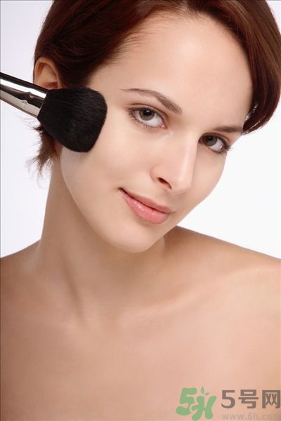 �۵�Һ�ĸ����Ӻã�������ȷ��ѡ���ʺ��Լ����ʵķ۵ף�